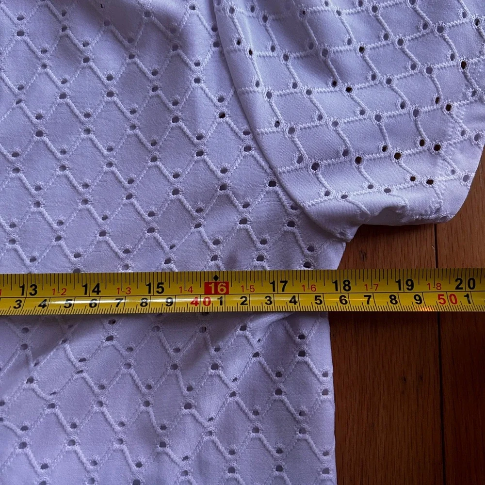 Michael Kors brand white eyelet V-neck blouse Small - Picture 7 of 9